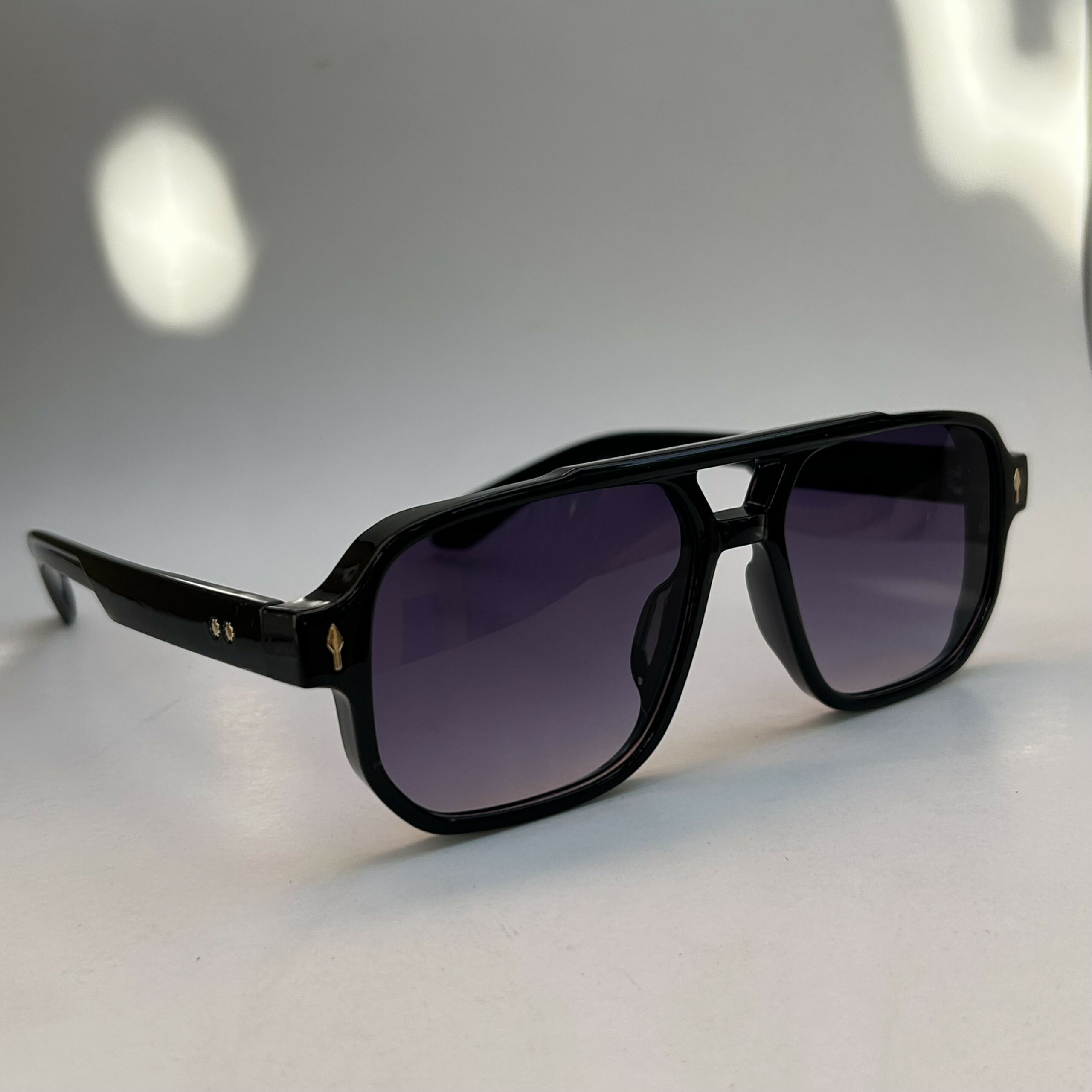 FEISEDY Rétro Lunettes de Soleil Carrées